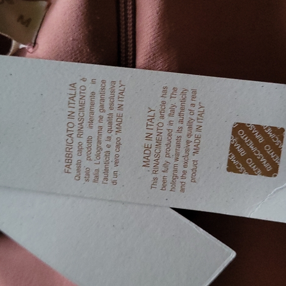 Formal dress brand new salmon color - Picture 7 of 7